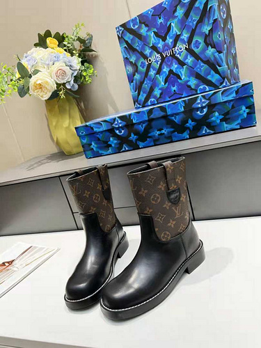 Louis Vuitton Leather Boots Wmns ID:20221117-362